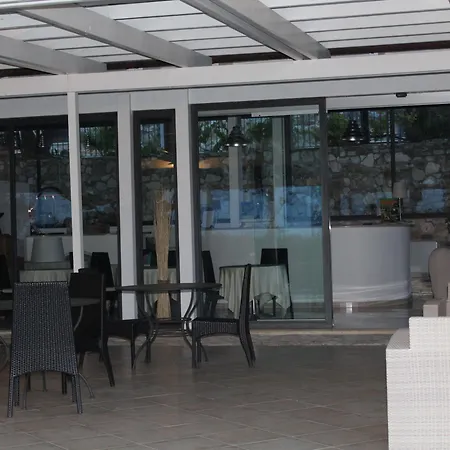 Vittoria Hotell Rodi Garganico