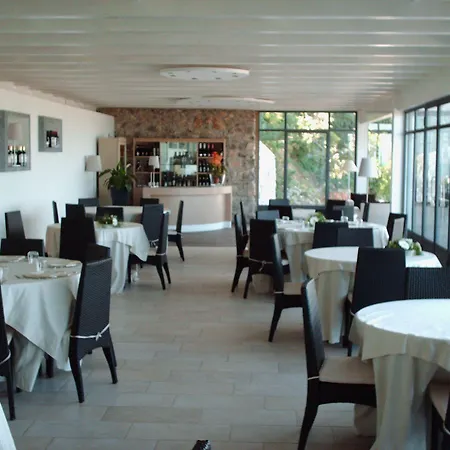 Vittoria 3* Rodi Garganico