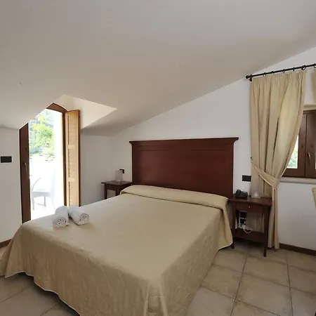 Vittoria Hotell Rodi Garganico