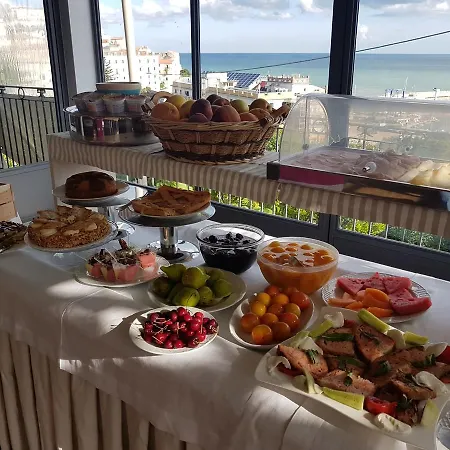 Hotel Vittoria 3*