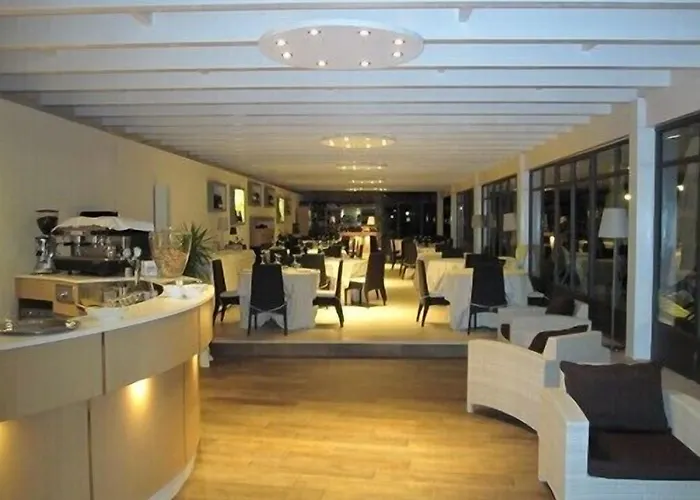 Vittoria Szálloda Rodi Garganico