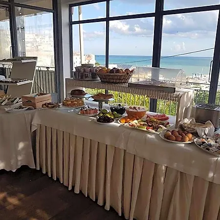Vittoria Hotel