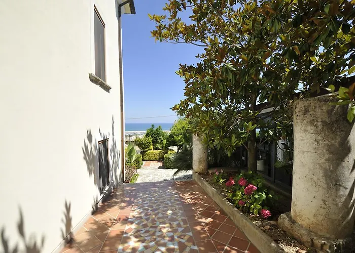 Vittoria 3* Rodi Garganico